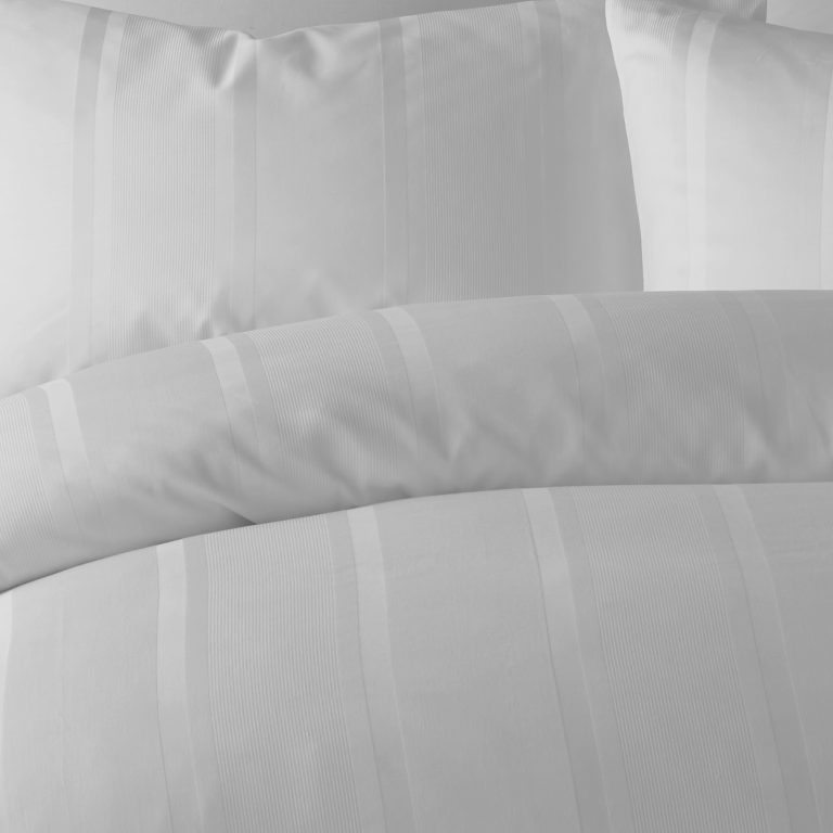Luxe & Wilde Henry Bed Set - Image 3