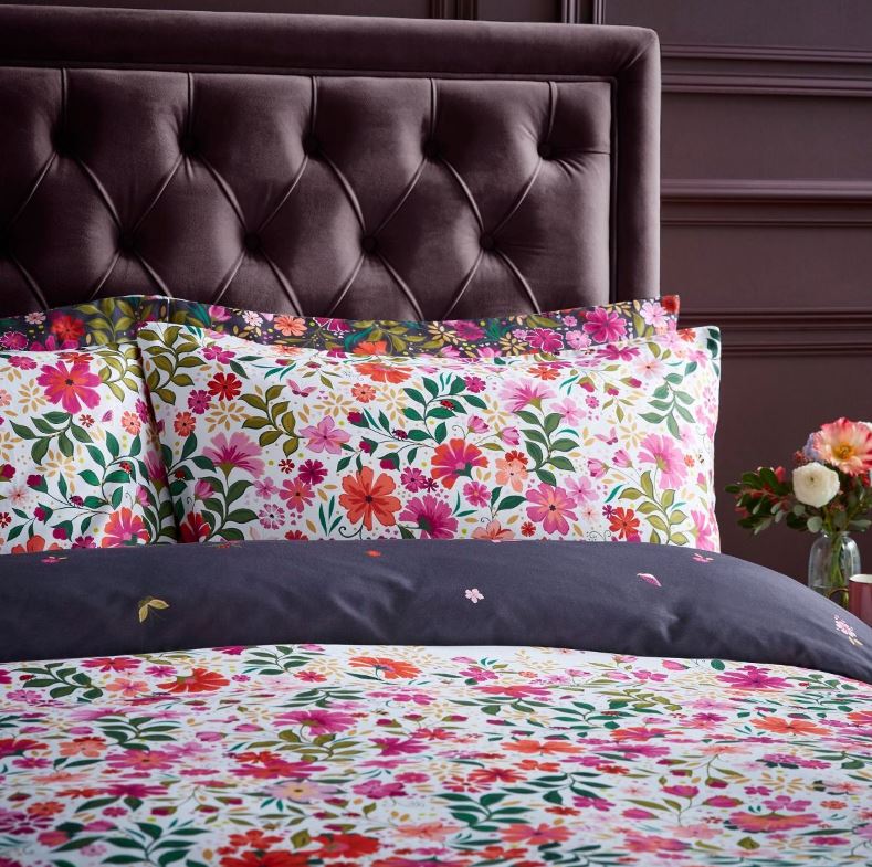 Sara Miller Ditsy Floral - White/Deep Mulberry - Image 4
