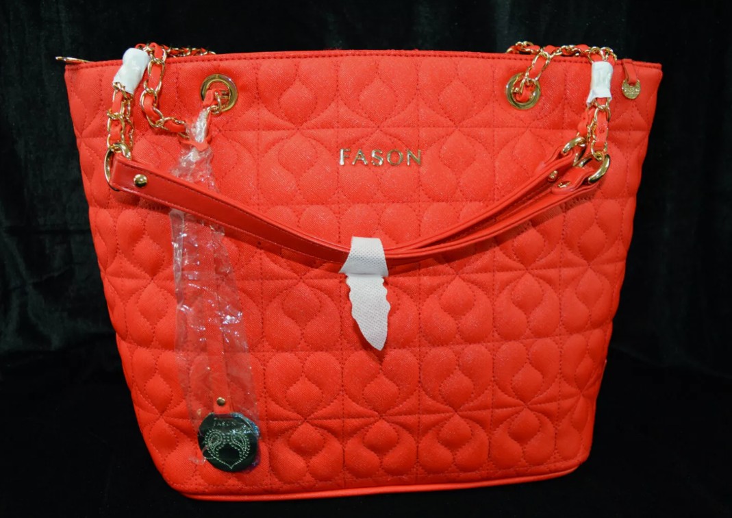 Fason London Ladies Shoulder Handbag and Matching Purse - Red - Image 2