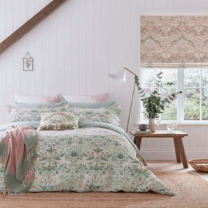 William Morris & Co Strawberry Thief Bedding Set - Cochineal Pink