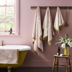William Morris At Home Strawberry Thief 100% Cotton Towels - Plaster Pink
