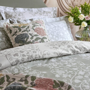Alternative view of Historic Royal Palaces Tudor Trail 100% Cotton Sateen Duvet Cover Set - Sage